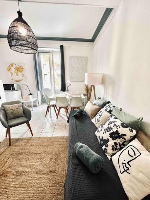 Appartement En Centre Ville, Wifi Et Tram モンペリエ エクステリア 写真